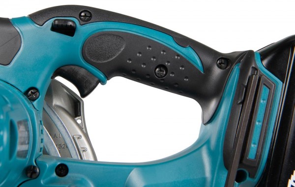 Makita Akku-Handkreissäge 18V DSS501SZ + Schwäble Schaumstoffeinlage
