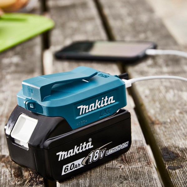 Makita ADP05 DEAADP05 Akku USB Ladeadapter Adapter für alle 14,4V - 18V Akkus