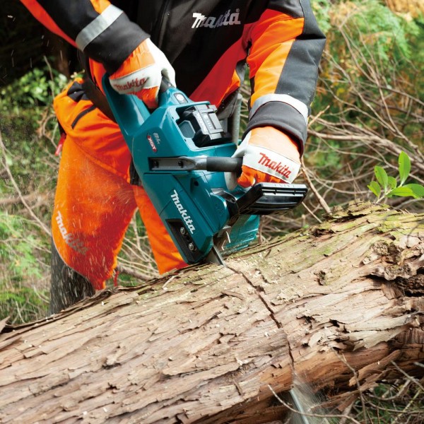 Makita Akku-Kettensäge 40V XGT UC011GZ 35cm