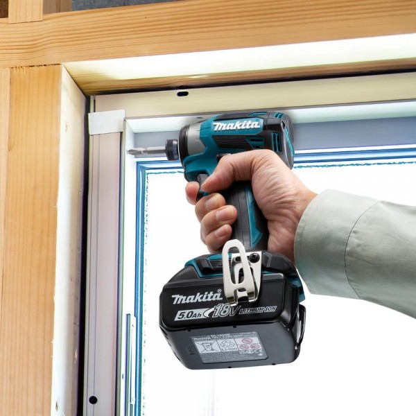 Makita Akku-Schlagschrauber 18V DTD173SZ + Schwäble Schaumstoffeinlage + Bit-Set