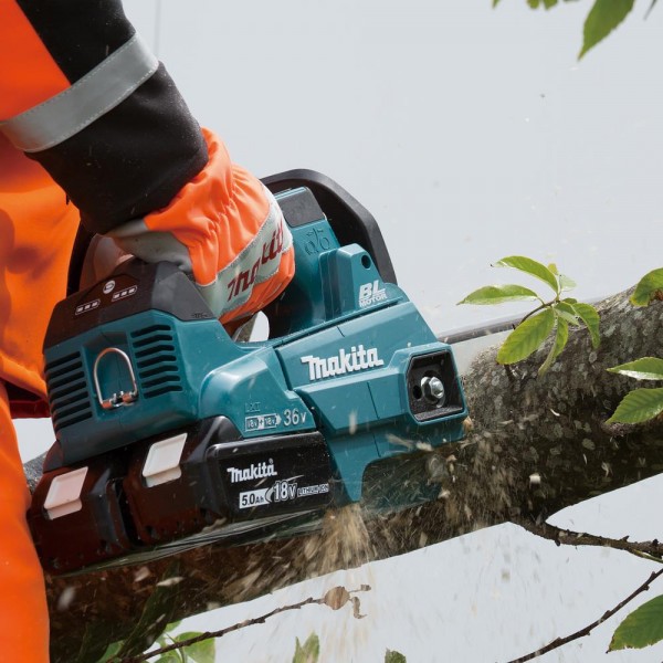 Makita Akku-Kettensäge 2x18V DUC256Z